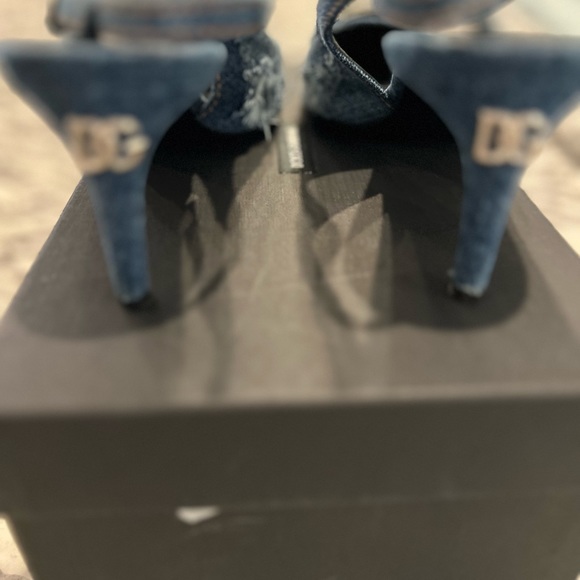 Dolce and Gabbana, Denim den kitten sling backs - Picture 3 of 3